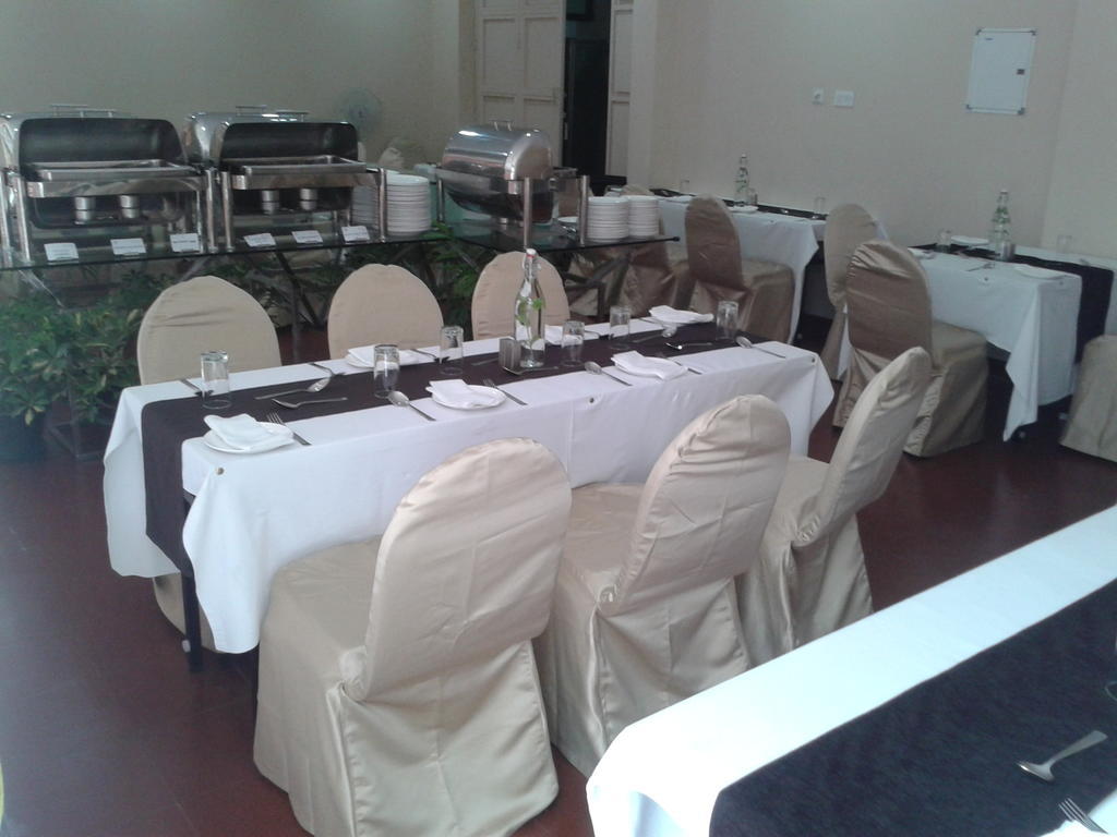 Hotel Ambient Turret Bangalore Eksteriør bilde