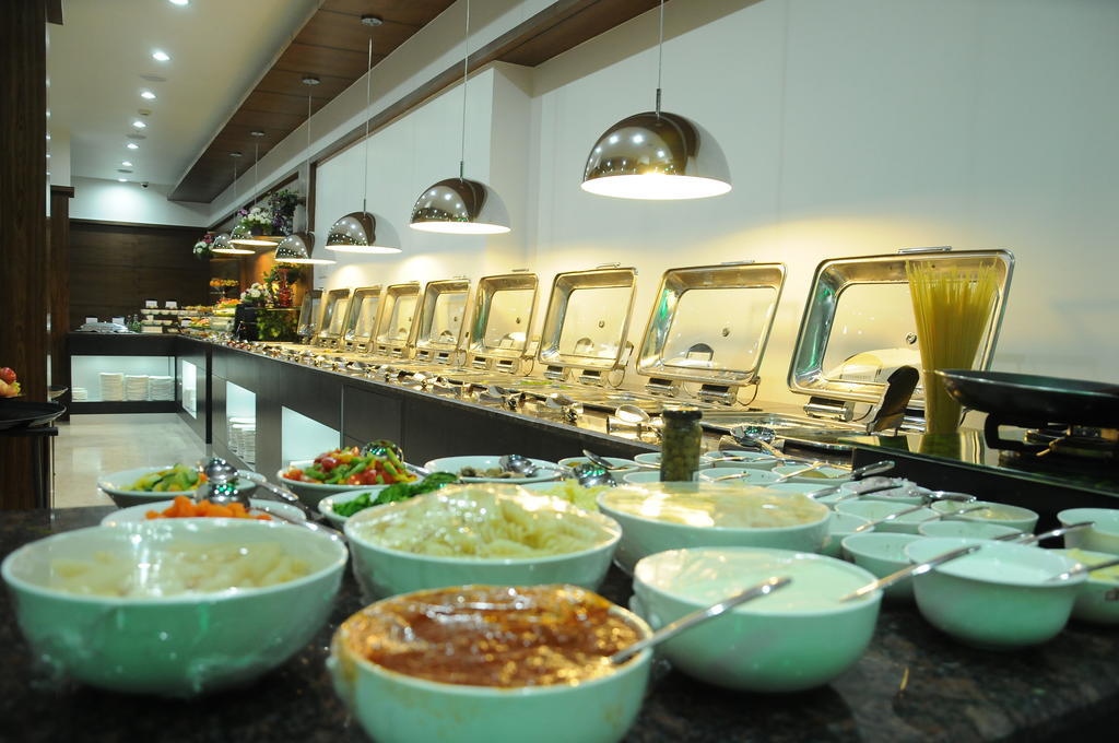 Hotel Ambient Turret Bangalore Eksteriør bilde