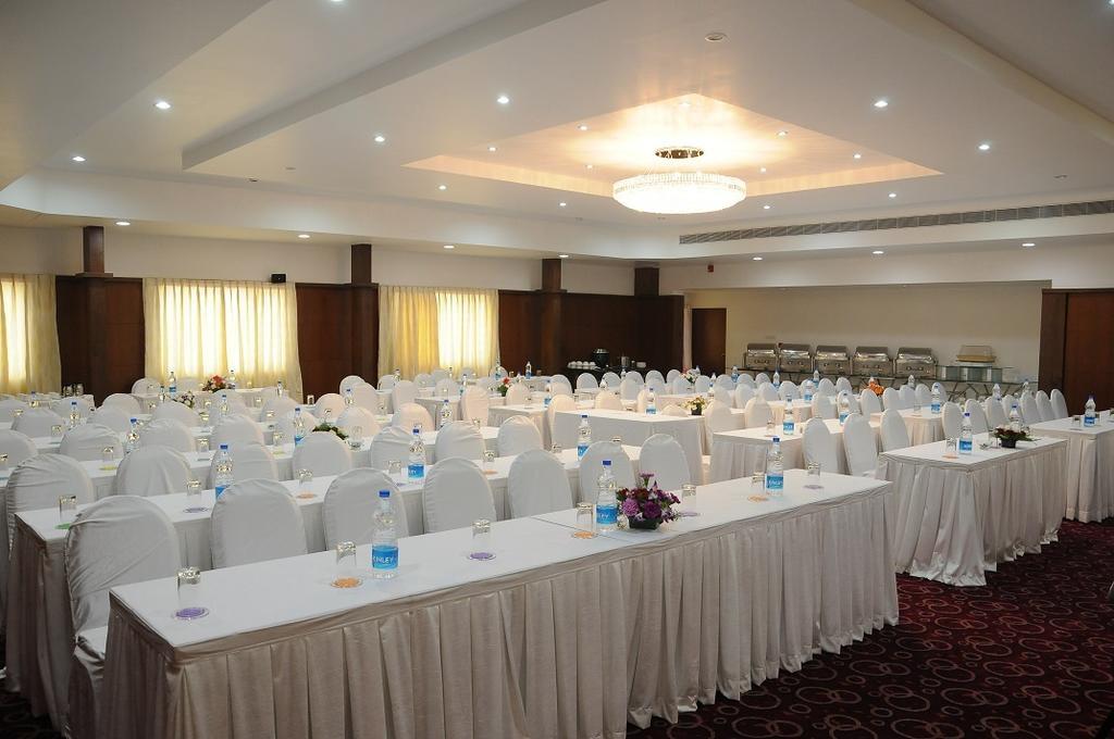 Hotel Ambient Turret Bangalore Eksteriør bilde