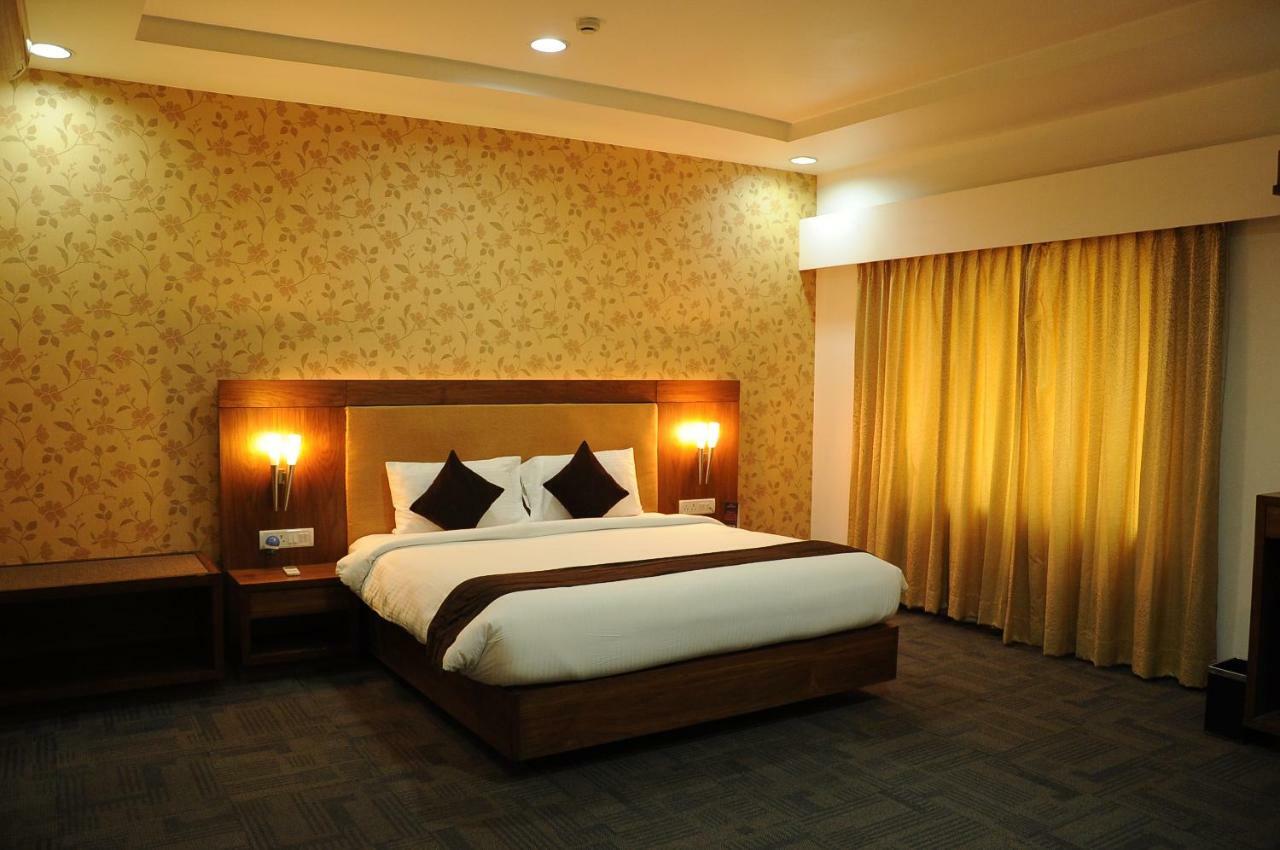 Hotel Ambient Turret Bangalore Eksteriør bilde