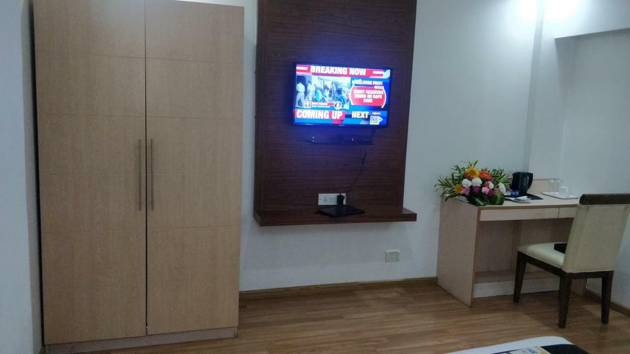 Hotel Ambient Turret Bangalore Eksteriør bilde